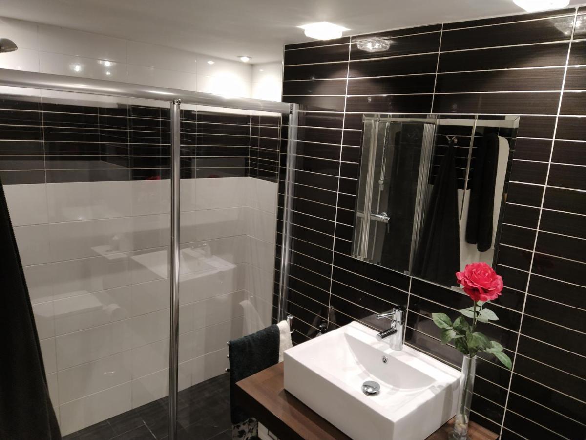 Апартаменты Marysa Continental Bonito Piso A Un Paso De La Playa Con Aparcamiento Хихон Экстерьер фото